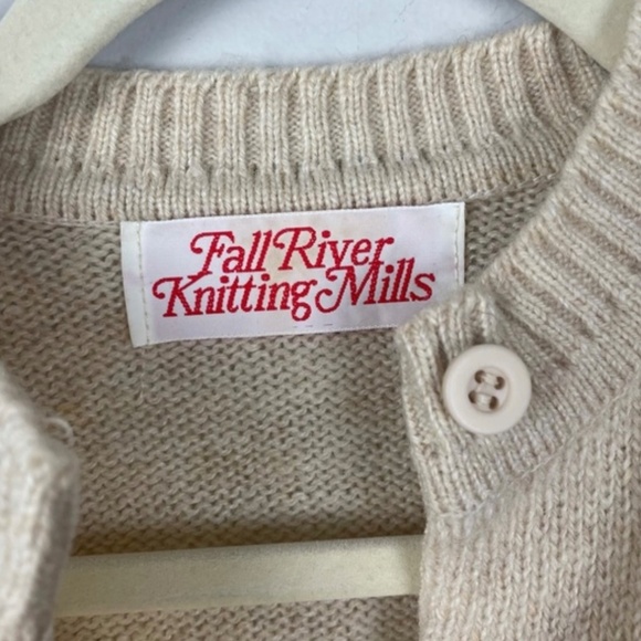 Vintage Fall River Knitting Mills Tan Wool Cardigan Sweater S - Picture 6 of 9